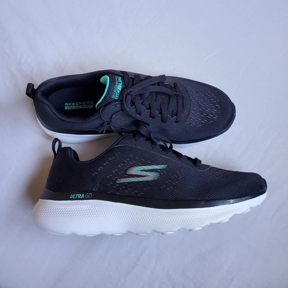 Skechers Goga Mat size 8.5